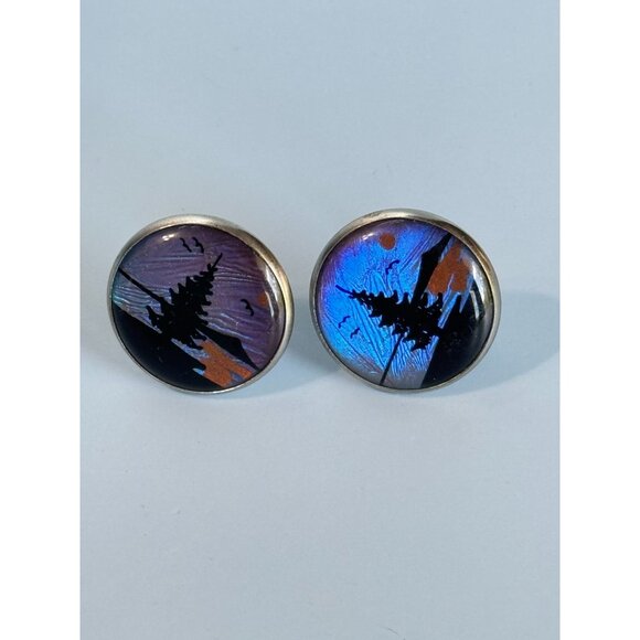 Vintage Japanese Butterfly Wing Screw On Earrings With Silhouette Design - Picture 5 of 7
